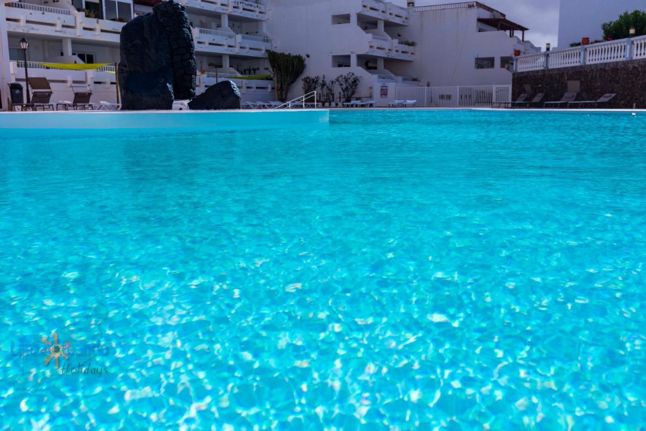 Vivienda Vacacional Tamarindo Costa Teguise Exteriör bild